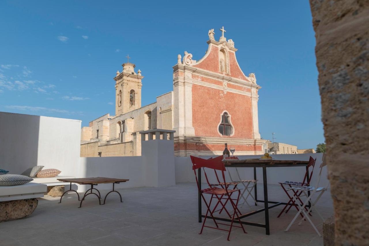 Palazzo Pati Hotel Tiggiano Eksteriør billede