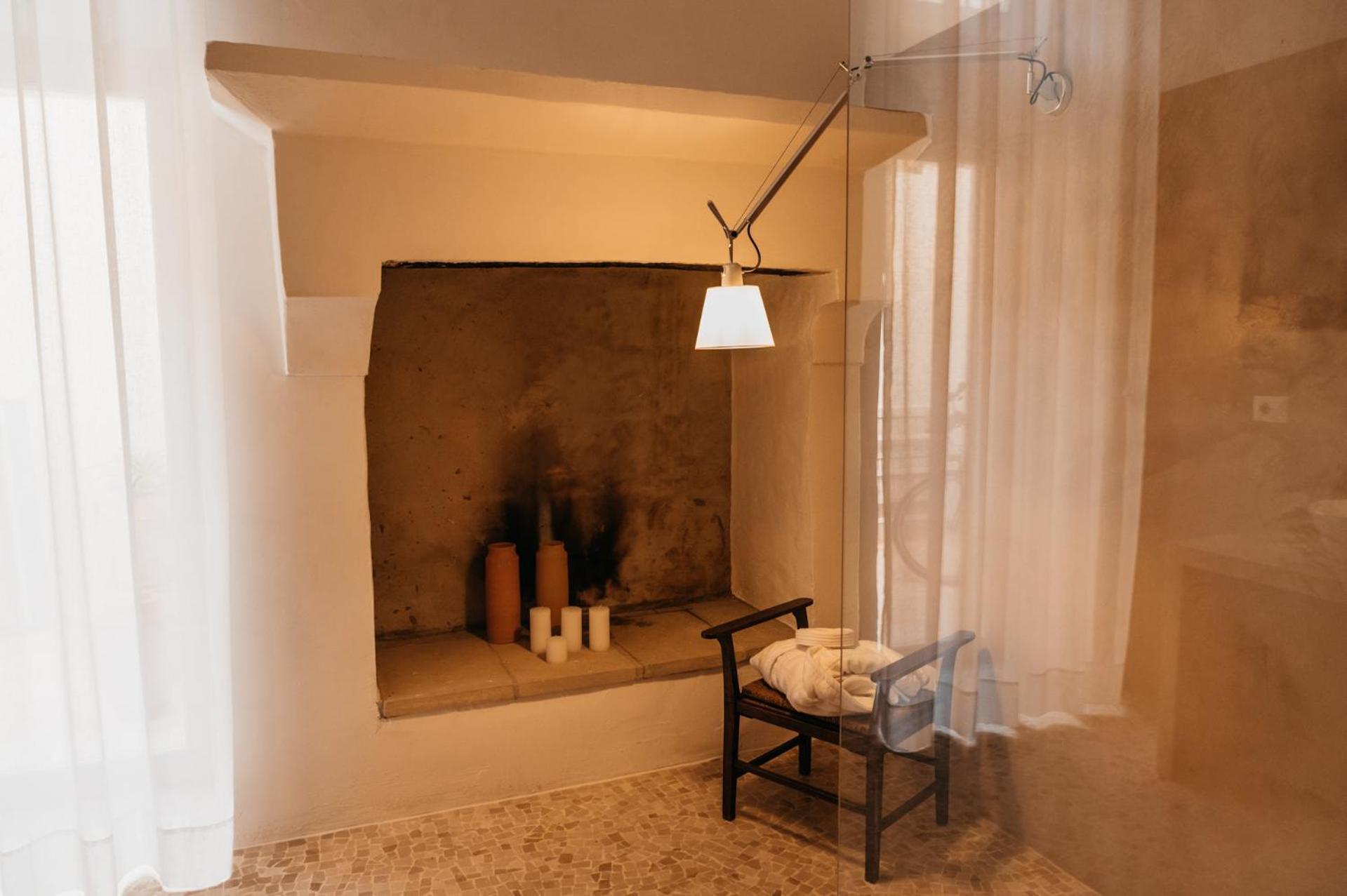 Palazzo Pati Hotel Tiggiano Eksteriør billede