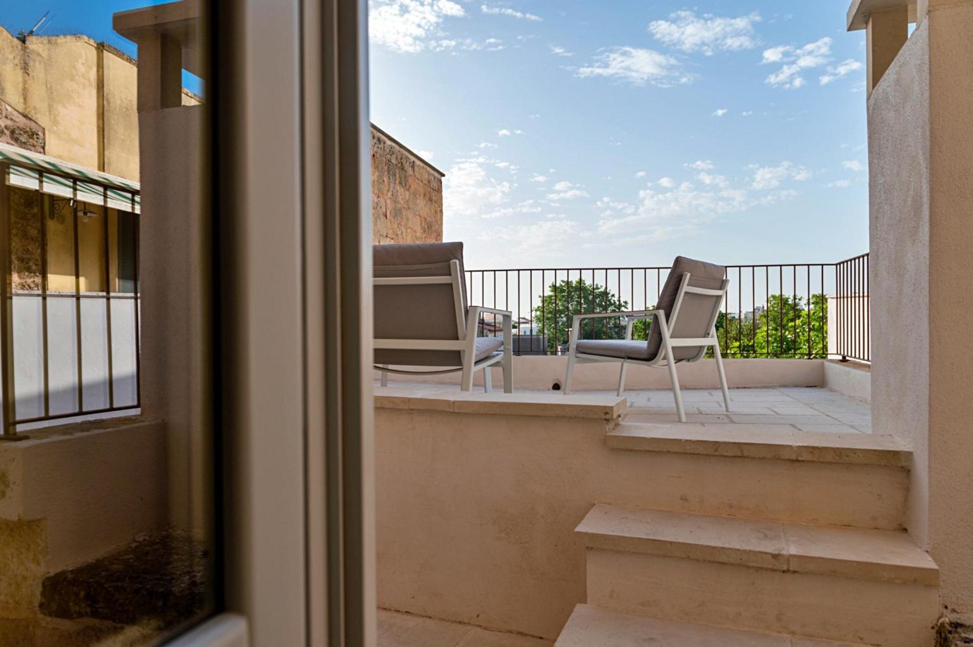 Palazzo Pati Hotel Tiggiano Eksteriør billede