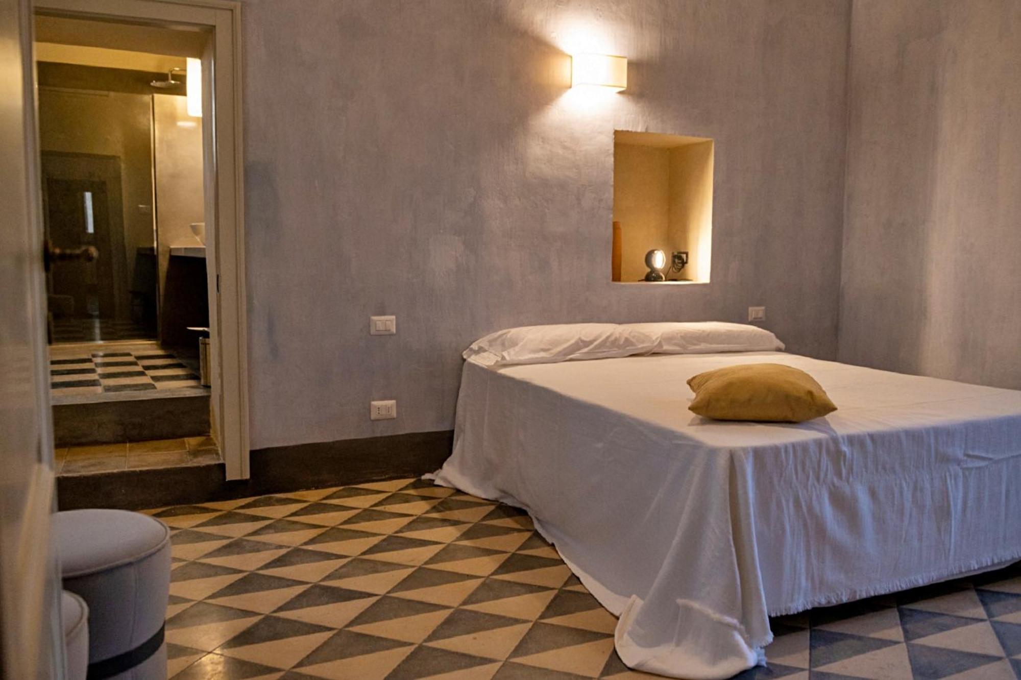Palazzo Pati Hotel Tiggiano Eksteriør billede