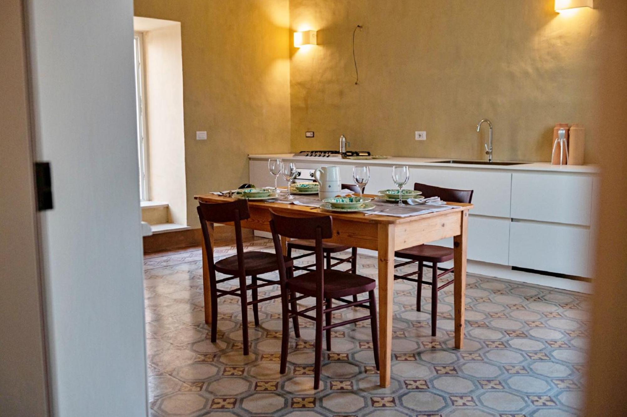 Palazzo Pati Hotel Tiggiano Eksteriør billede