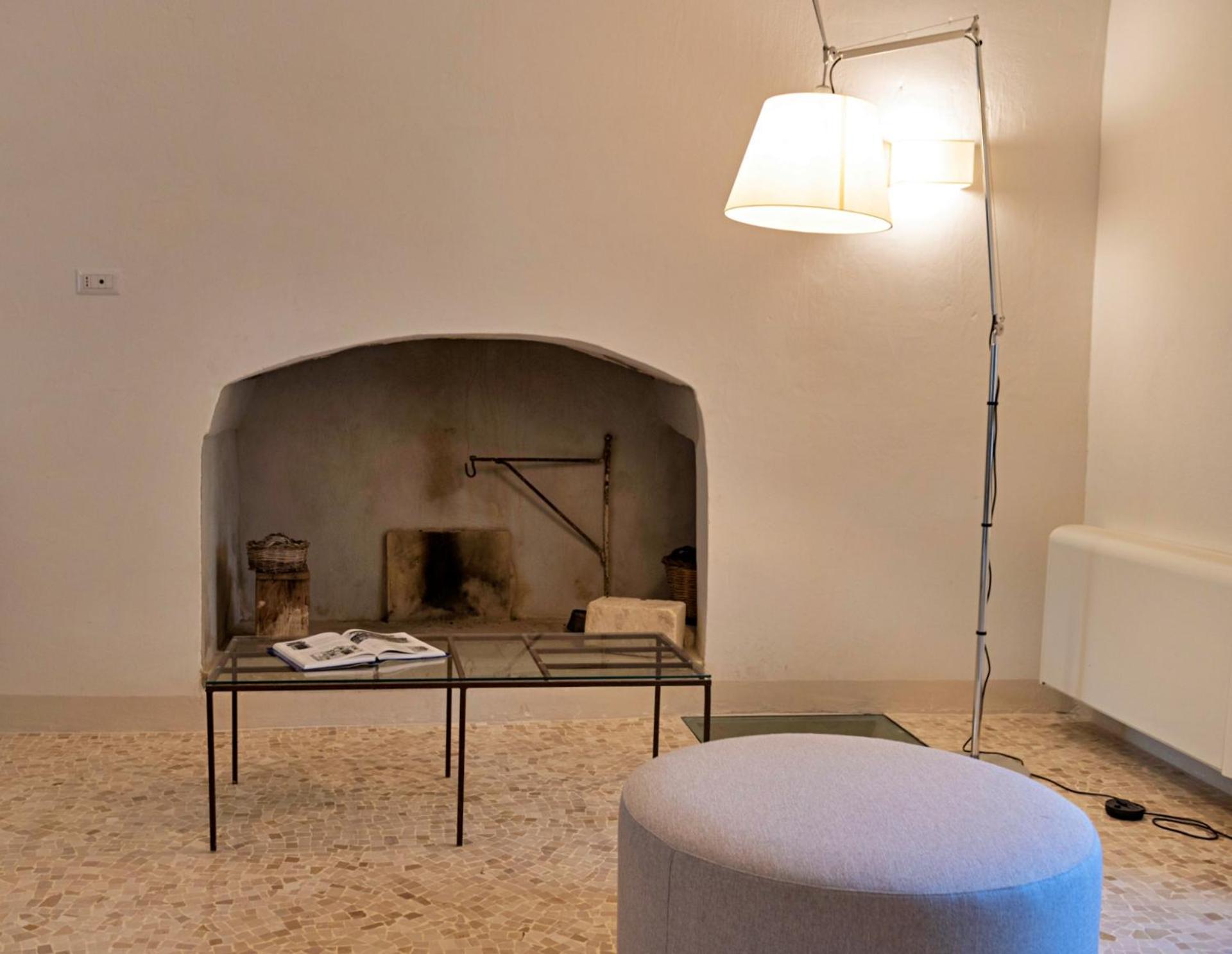 Palazzo Pati Hotel Tiggiano Eksteriør billede