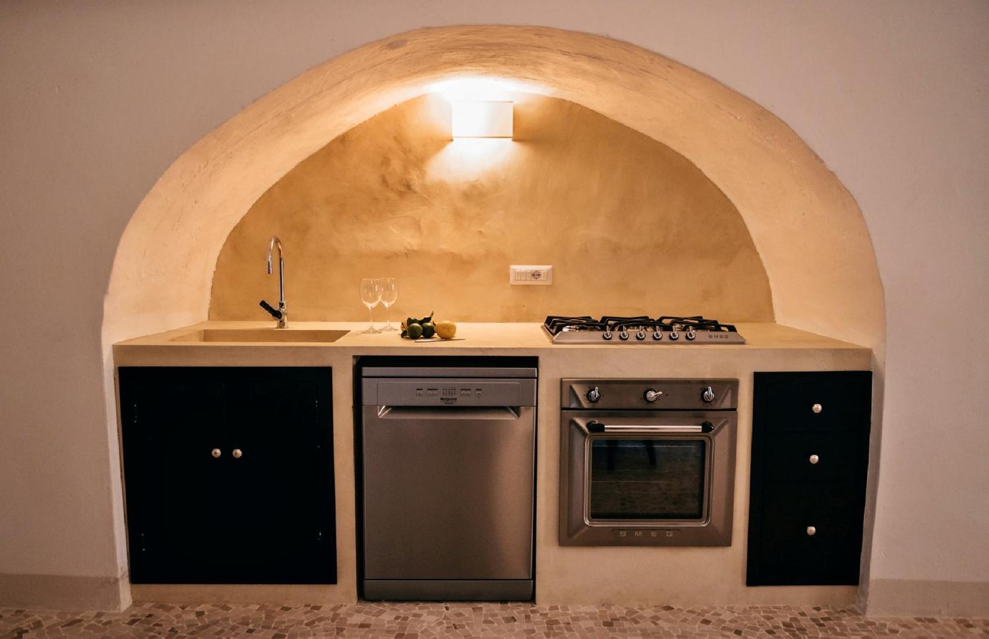 Palazzo Pati Hotel Tiggiano Eksteriør billede