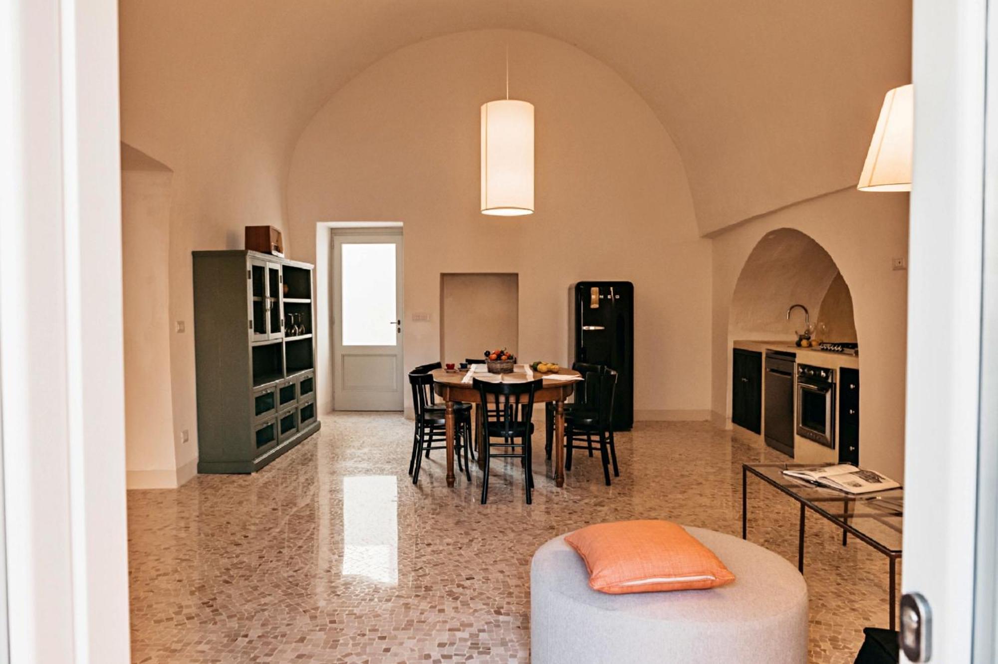 Palazzo Pati Hotel Tiggiano Eksteriør billede